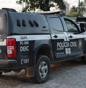 Mulher é morta a tiros no bairro do Farol, em Maceió
