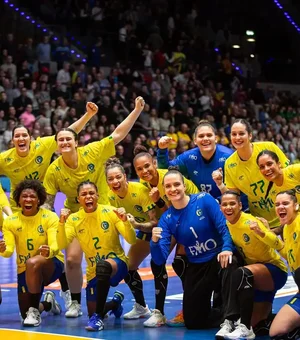 Brasil sobra diante de Cuba na estreia do Mundial de Handebol Feminino