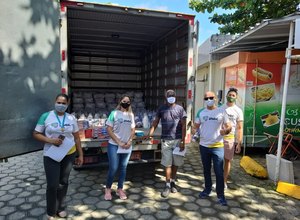 [Vídeo] Maceió recebe 1.500 cestas básicas com kits de higiene do Inec durante a pandemia