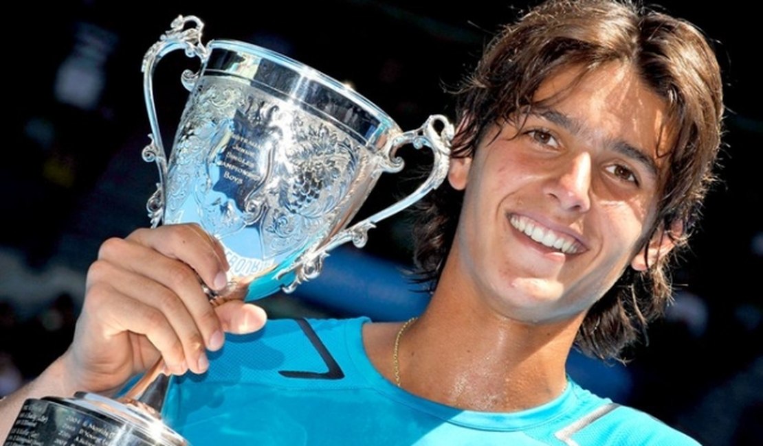 Campeão juvenil do Australian Open, brasileiro se aposenta aos 21 anos