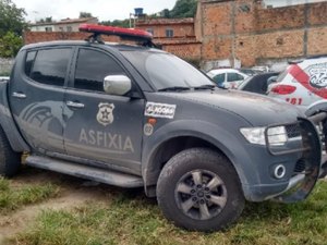 Menor de 16 anos ameaça atirar na cabeça de estudante, rouba bolsa e acaba apreendido