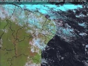 Previsão do tempo aponta chuvas isoladas no Litoral, Zona da Mata e Agreste