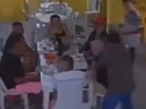 Homem é morto depois de ser esfaqueado dentro de bar em São Miguel dos Campos