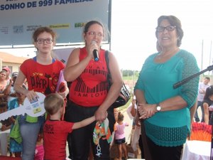 Cerca de mil famílias realizam o sonho da casa própria em Arapiraca