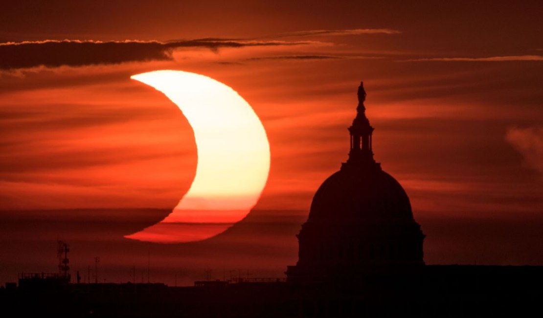 Confira transmissão de eclipse raro pelo Observatório Nacional