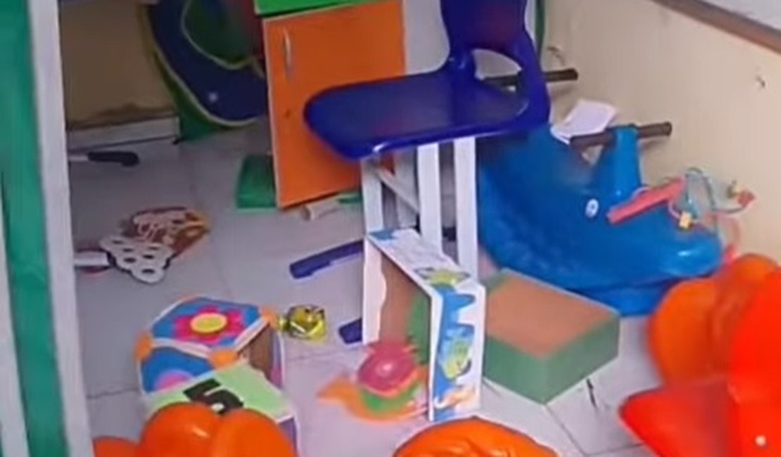 Desconhecidos invadem escola e deixam rastro de destruição em São José da Tapera