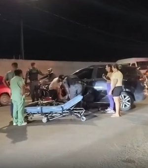 Motociclista fica ferido após colisão entre moto e carro em Arapiraca