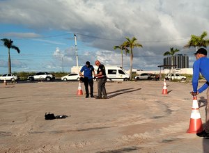 Peritos do Instituto de Criminalística de Alagoas fazem experimentos com utilização de drone