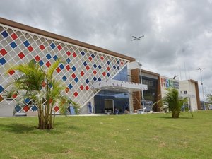 Governo inaugura Hospital Regional da Mata; quarto entregue durante gestão