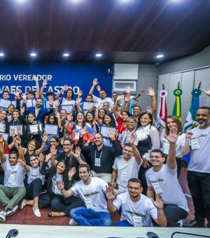 Plenarinho: Estudantes tomam posse e aprovam projetos voltados para educação e geração de emprego