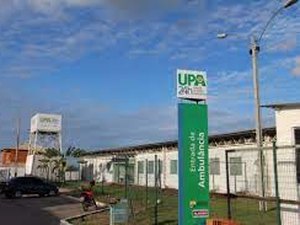 Após tentar ferir ex com uma faca, mulher é contida e agredida por populares em Delmiro