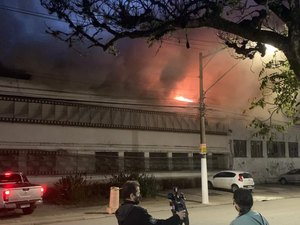 Incêndio atinge depósito da Cinemateca Brasileira, em São Paulo