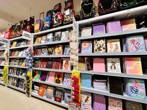 Procon Arapiraca divulga pesquisa de preços de material escolar para auxiliar consumidores