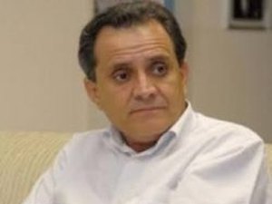 Prefeito de Canindé do São Francisco morre vítima de câncer