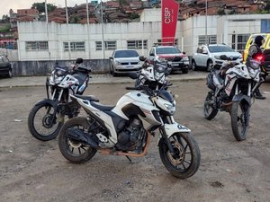 Polícia flagra jovem com motocicleta furtada em Colônia Leopoldina