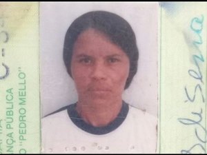 Mulher morre após atear fogo contra si mesma