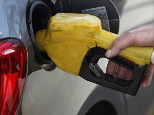 Petrobras reduz preço da gasolina nas refinarias em 1,75%