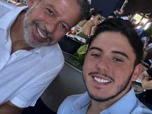 Arthur Lira confirma candidatura ao Senado e lança filho como sucessor na Câmara Federal