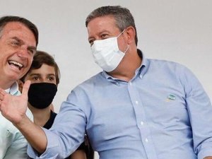 Arthur Lira blinda atos de Bolsonaro ao barrar mais de 50 projetos na Câmara
