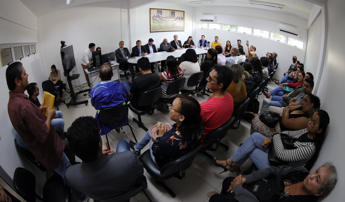 Pelo amor de Deus salvem nossas  vidas, suplica paciente oncológica durante audiência do MP em Arapiraca