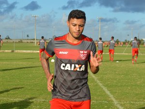Cleiton Xavier vive expectativa de estrear pelo CRB no jogo contra o Brasil de Pelotas-RS