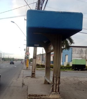 MP apura falta de acessibilidade em pontos de ônibus de Maceió