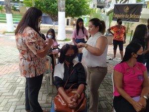 Dia Internacional da Mulher é comemorado com serviços, caminhada e homenagens, em Palmeira