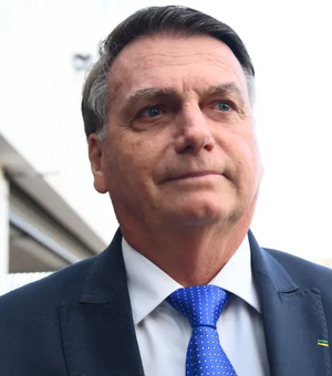 TSE forma maioria para rejeitar recurso de Bolsonaro contra inelegibilidade