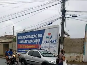 [Vídeo] População reclama de falta de sinalização na Praça dos Curis