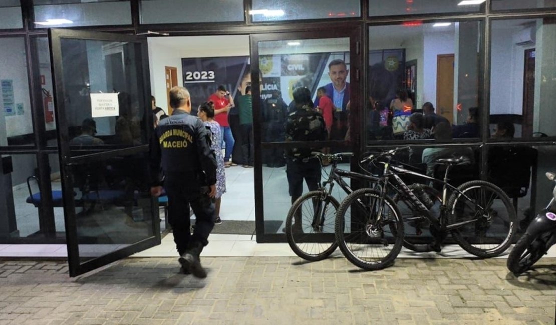 Guarda Municipal apreende suspeitos de roubo de bicicletas na orla de Maceió