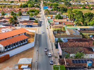 Prefeito Luciano Barbosa assina ordens de serviço para obras nas avenidas Pio XII e Pedro Tertuliano