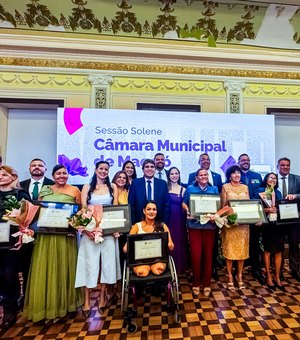 Câmara de Maceió entrega comendas a 21 mulheres em homenagem à luta pelo protagonismo feminino