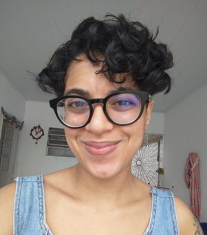 Conheça a gravurista arapiraquense que foi premiada entre os 100 melhores artistas da América Latina