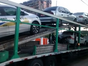 Operação de trânsito autua 35 motoristas e apreende 18 veículos irregulares