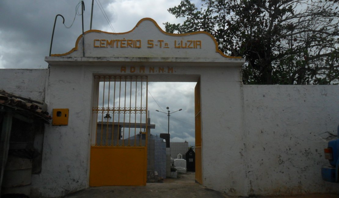 Homem é assassinado a tiros perto de igreja em Porto Calvo