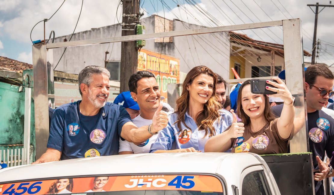Arthur Lira participa com JHC e Marina de caminhadas e carreatas em Chã Preta e Viçosa