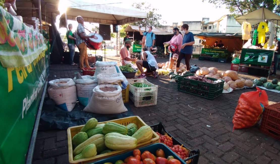 Última Feira Camponesa Itinerante ocorre no José Tenório