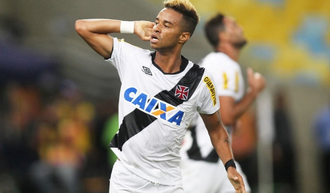 Rafael Silva poderá reforçar o Botafogo em 2016