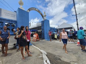 Cemitérios de Maceió terão programação religiosa durante o Dia de Finados