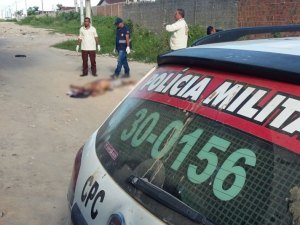 Mototaxista é morto a golpes de faca por 'suposto' cliente
