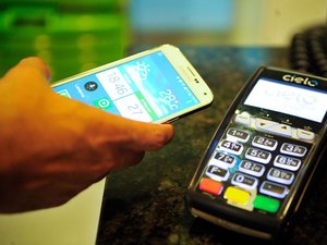 Medidas de segurança podem prevenir fraudes financeiras na folia