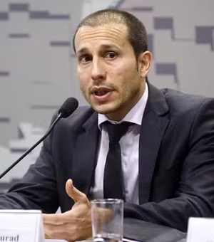 'Não nos deixaremos abalar por ataques', diz número 2 da PF ao defender Andrei Rodrigues