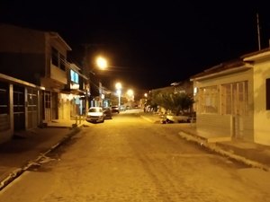 Turistas são assaltados na orla de Japaratinga