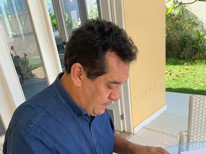 Severino Pessoa protocola pedidos para a instalação de torres de telefonia na zona rural de Arapiraca
