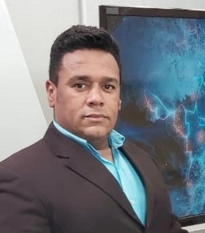 Jornalista Caio Álex morre aos 52 anos em Cabo Frio, no Rio de Janeiro