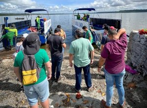 Funcionamento dos Ecoboats é apresentado a alunos de pós-graduação