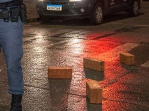 Homem é morto no Centro de Murici; suspeito é preso horas depois