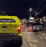 Criminosos encapuzados invadem casa e executam dois jovens na parte alta de Maceió