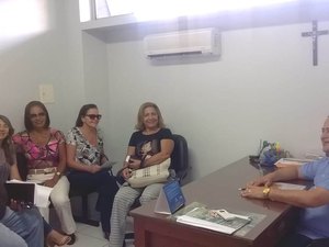 Léo Saturnino se reúne com diretoria da Associação dos Servidores da Câmara