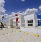 Homem invade casa, agride ex-mulher e foge após amiga da vítima intervir